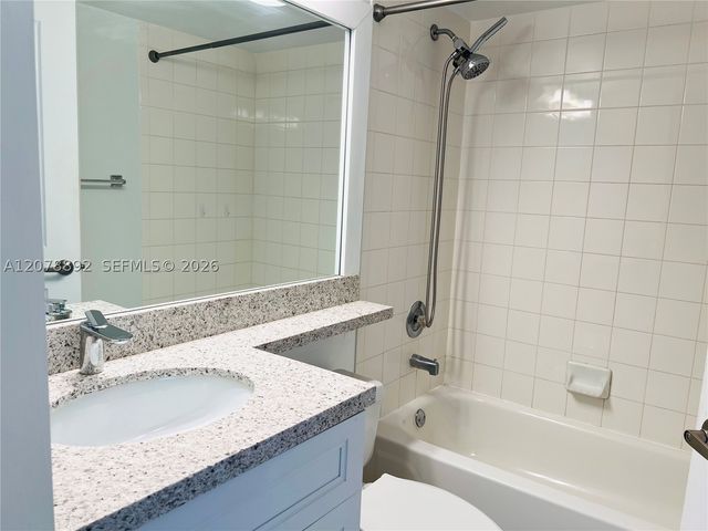 2351 Douglas Rd 1304, Miami, FL 33145