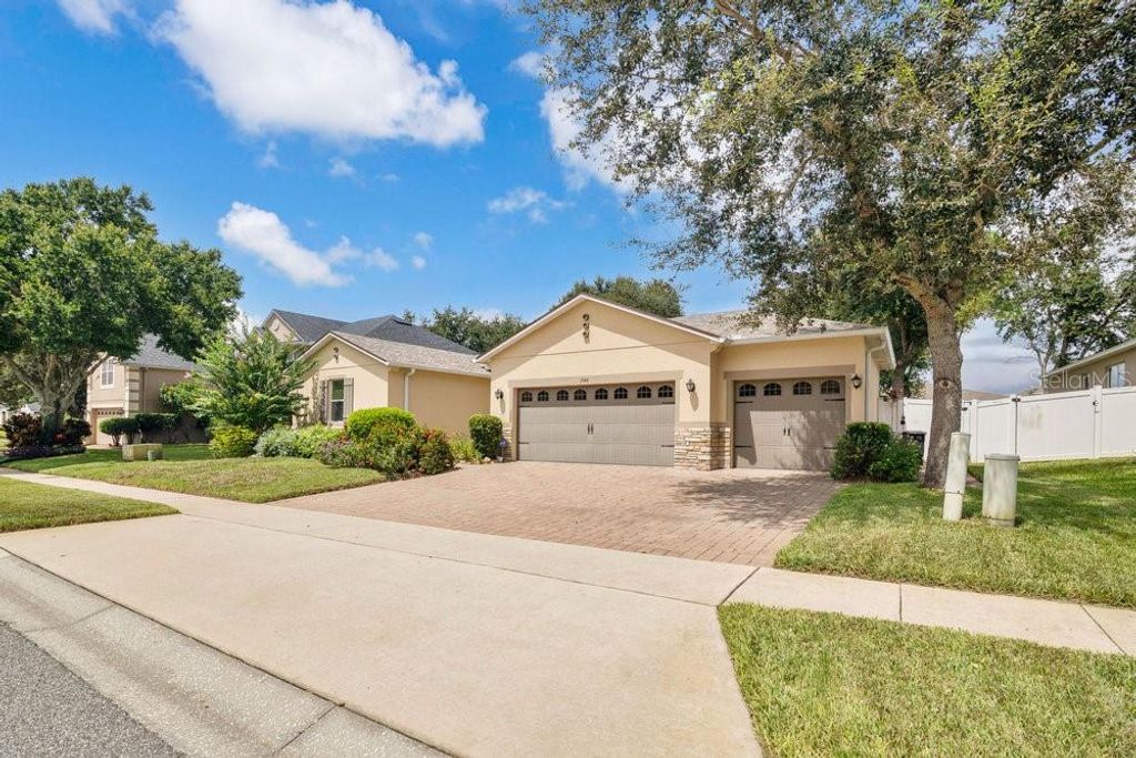 1946 CANDLENUT CIRCLE, Apopka, FL 32712