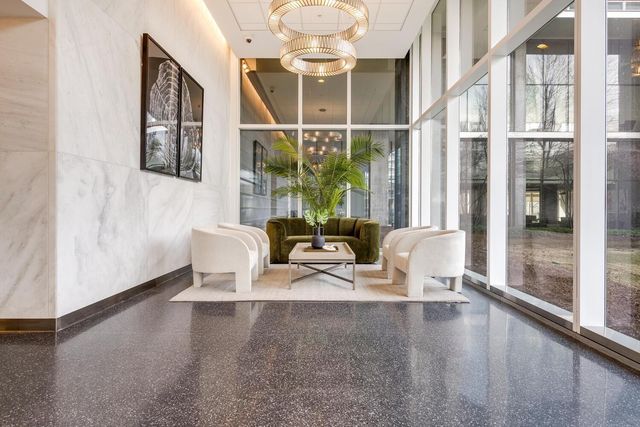 9715 Woods Drive 1209, Skokie, IL 60077