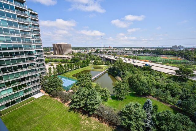 9715 Woods Drive 1209, Skokie, IL 60077