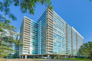 9715 Woods Drive 1209, Skokie, IL 60077