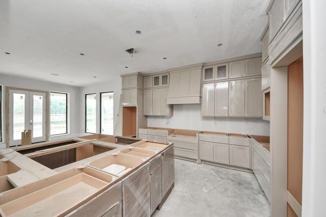 301 Seaway Drive, League City, TX 77573