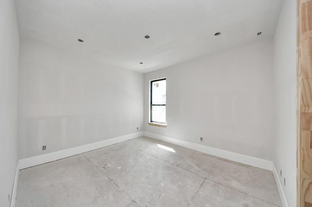 301 Seaway Drive, League City, TX 77573