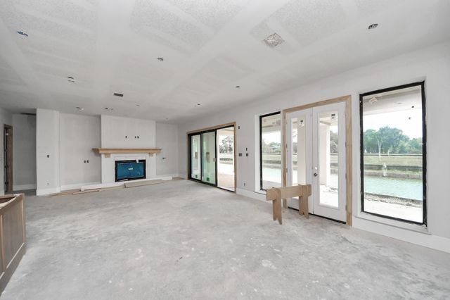 301 Seaway Drive, League City, TX 77573