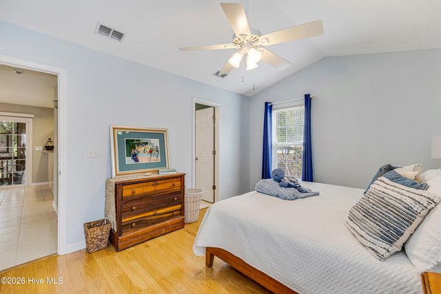 238 NE 35th Street, Oak Island, NC 28465