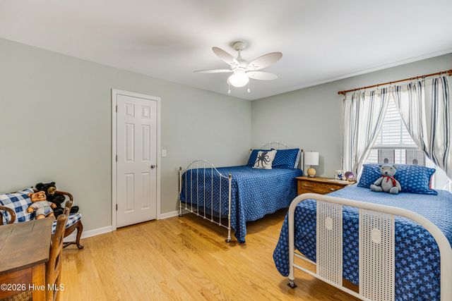 238 NE 35th Street, Oak Island, NC 28465