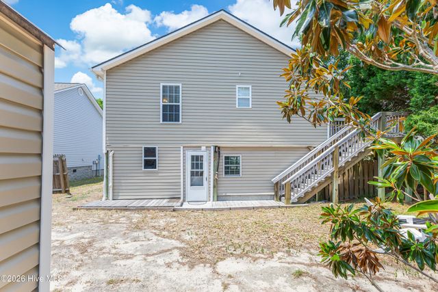 238 NE 35th Street, Oak Island, NC 28465