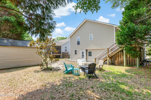 238 NE 35th Street, Oak Island, NC 28465
