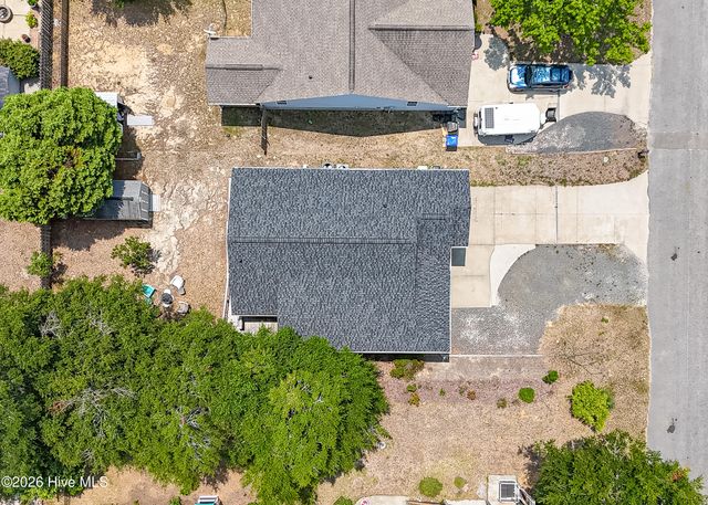 238 NE 35th Street, Oak Island, NC 28465