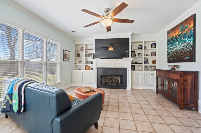 1944 SHEPARDS BUSH LN, Germantown, TN 38139