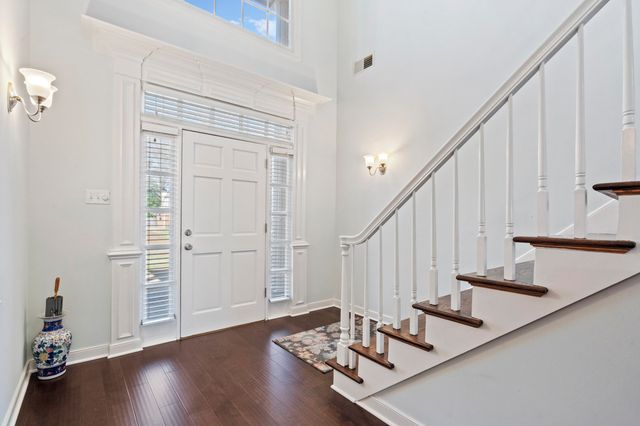 1944 SHEPARDS BUSH LN, Germantown, TN 38139