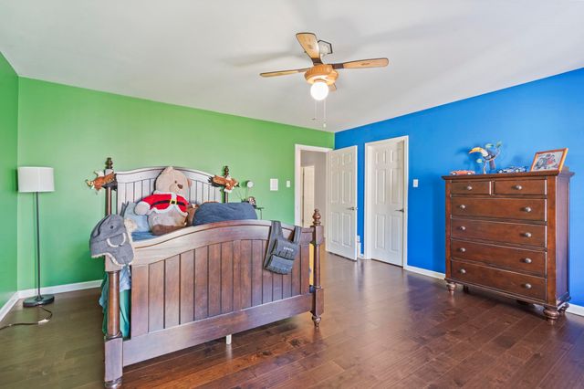 1944 SHEPARDS BUSH LN, Germantown, TN 38139