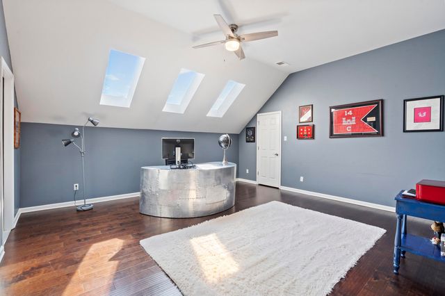 1944 SHEPARDS BUSH LN, Germantown, TN 38139