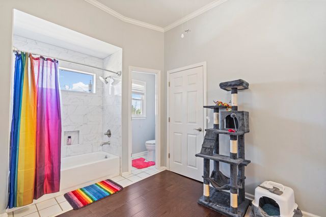 1944 SHEPARDS BUSH LN, Germantown, TN 38139