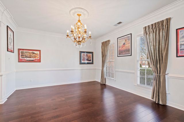 1944 SHEPARDS BUSH LN, Germantown, TN 38139