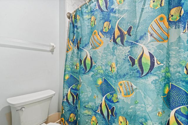 1944 SHEPARDS BUSH LN, Germantown, TN 38139