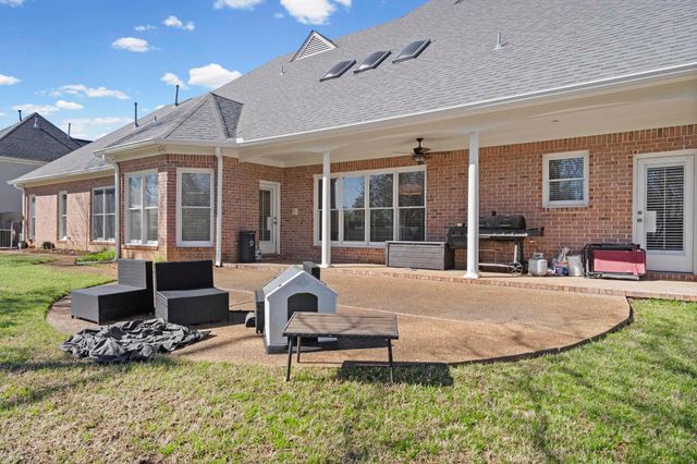 1944 SHEPARDS BUSH LN, Germantown, TN 38139