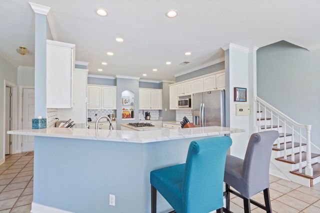 1944 SHEPARDS BUSH LN, Germantown, TN 38139