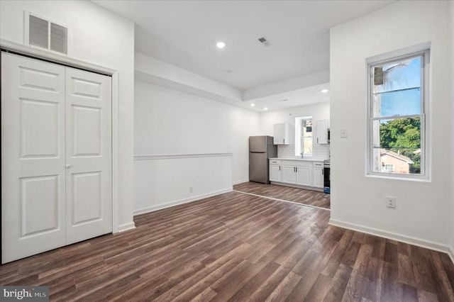 2132 N 18TH ST, Philadelphia, PA 19121