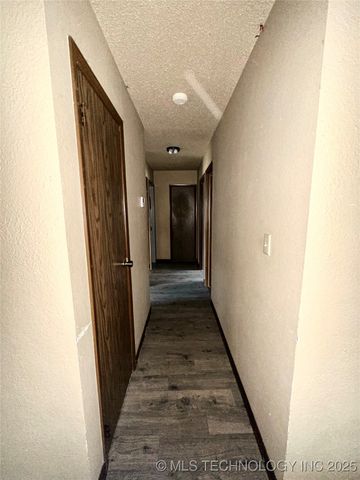 1931 Green Meadows Drive, Mcalester, OK 74501