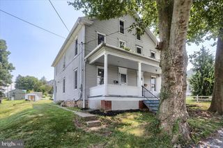 115 3RD ST, Millersburg, PA 17061
