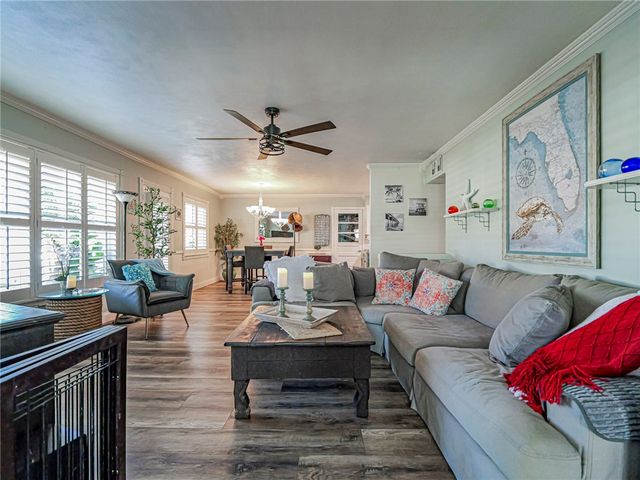 2636 52nd Avenue, Vero Beach, FL 32966