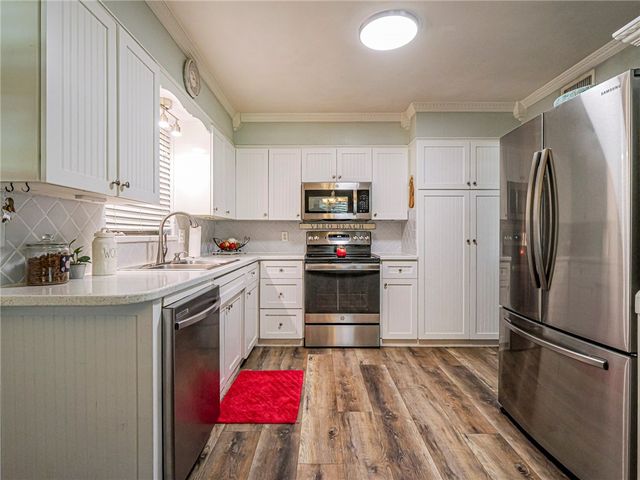 2636 52nd Avenue, Vero Beach, FL 32966