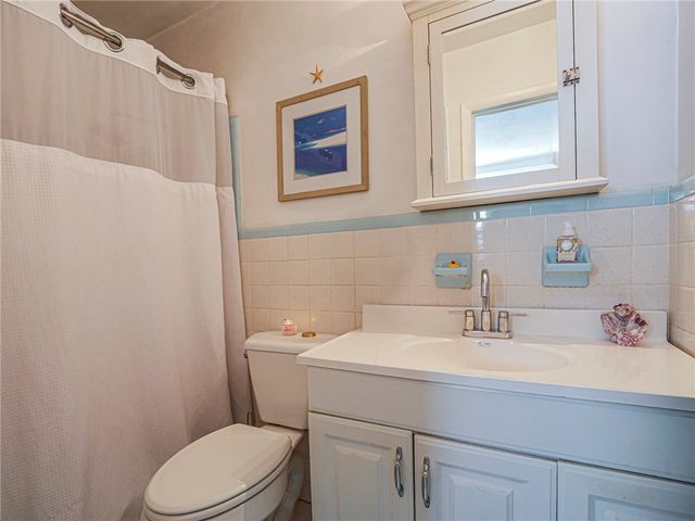 2636 52nd Avenue, Vero Beach, FL 32966