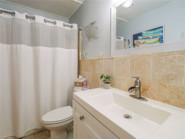 2636 52nd Avenue, Vero Beach, FL 32966