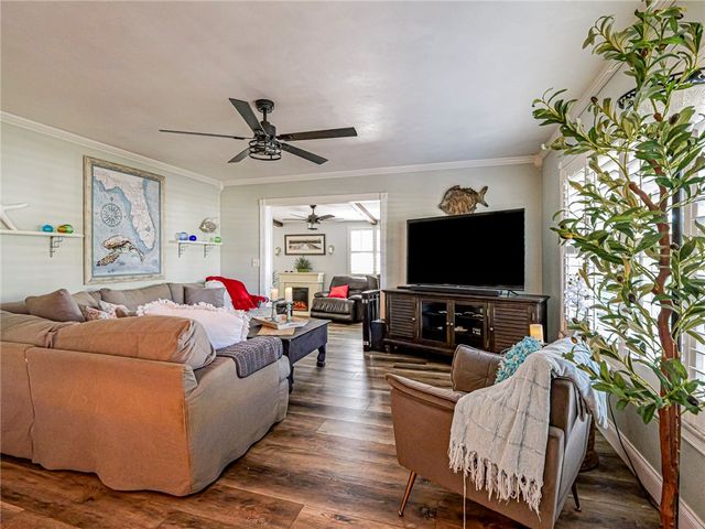 2636 52nd Avenue, Vero Beach, FL 32966