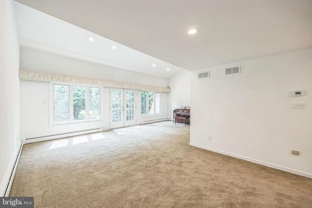 24 CENTURA, Cherry Hill, NJ 08003