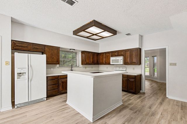 7654 Moss Court, North Richland Hills, TX 76182