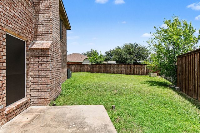 7654 Moss Court, North Richland Hills, TX 76182