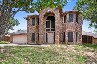 7654 Moss Court, North Richland Hills, TX 76182