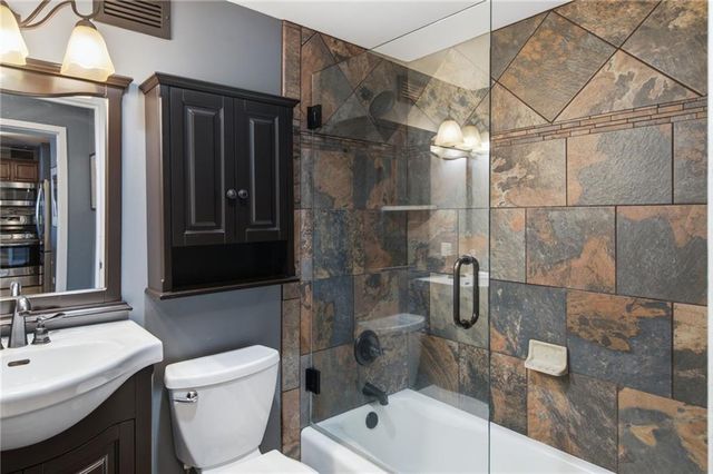 620 Peachtree Street NE 1009, Atlanta, GA 30308