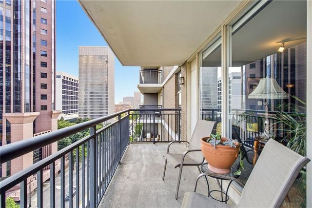 620 Peachtree Street NE 1009, Atlanta, GA 30308