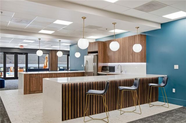 620 Peachtree Street NE 1009, Atlanta, GA 30308