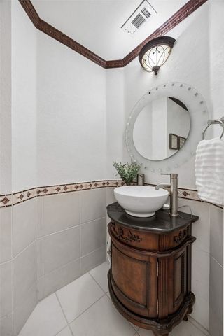 4212 Honeysuckle Drive, Mckinney, TX 75070