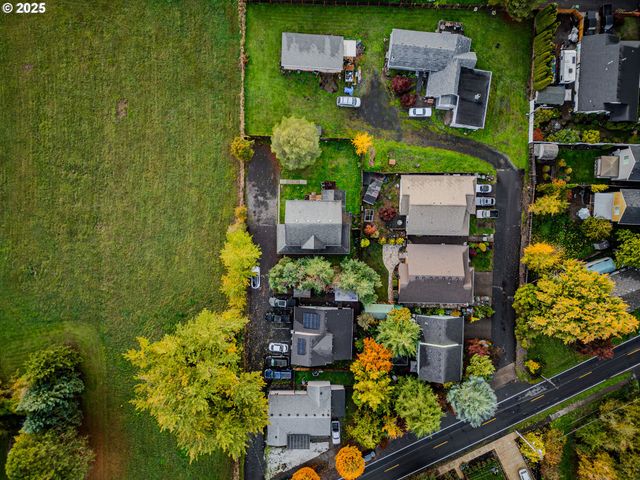 835 WYNOOSKI St, Newberg, OR 97132