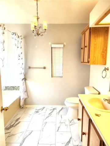 5001 W Florida 709, Hemet, CA 92545