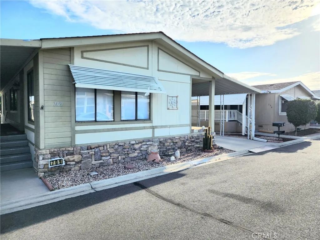 5001 W Florida 709, Hemet, CA 92545