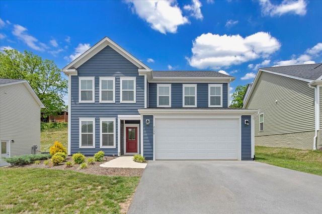 2130 Kings Walk DR, Roanoke, VA 24012