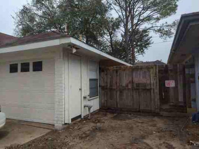 16203 Barbarossa Drive, Houston, TX 77083