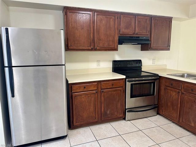 1409 Northface CT, Virginia Beach, VA 23462