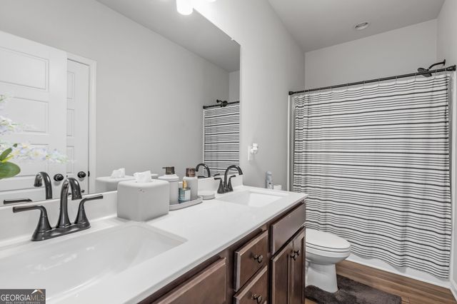 5317 Fox Hill Lane, Oakwood, GA 30566