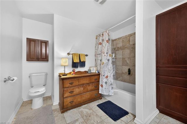 8086 Beaver Pond RD, Gloucester, VA 23061