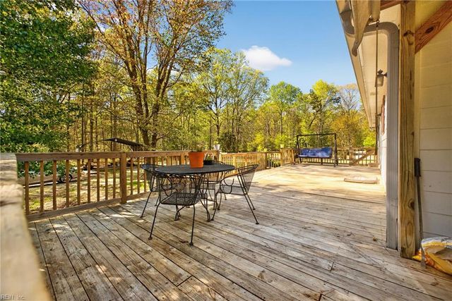 8086 Beaver Pond RD, Gloucester, VA 23061