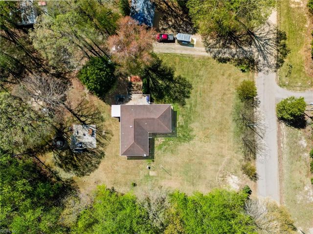 8086 Beaver Pond RD, Gloucester, VA 23061