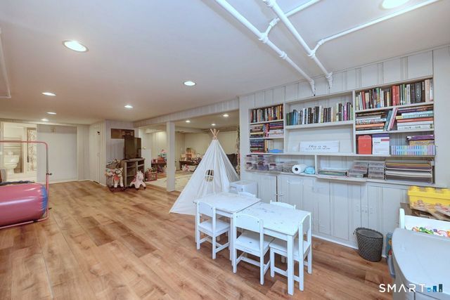 343 Smith Farm Road, Orange, CT 06477