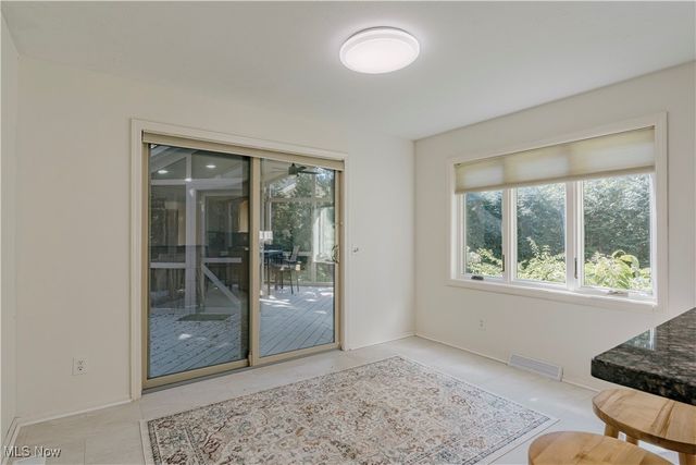 15 Laurel Hill Lane, Pepper Pike, OH 44124